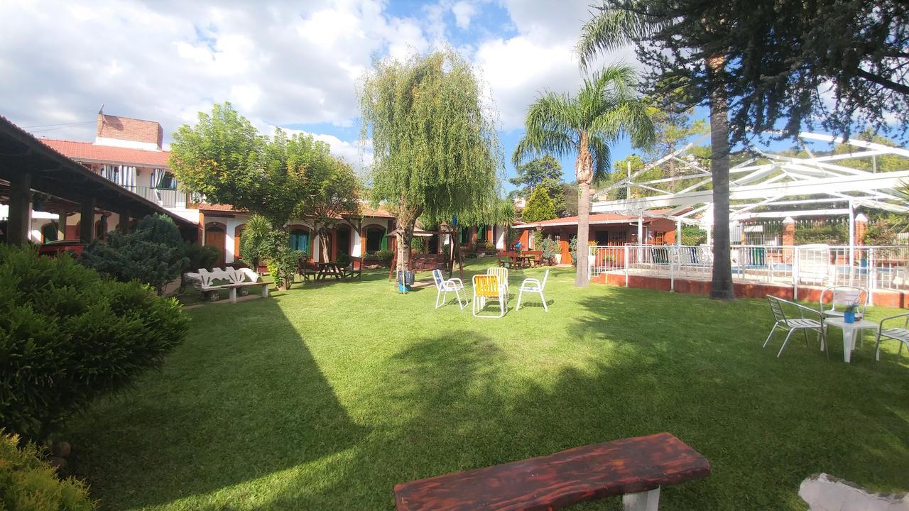 Bungalows Punta Azul Aparthotel Villa Carlos Paz Eksteriør bilde
